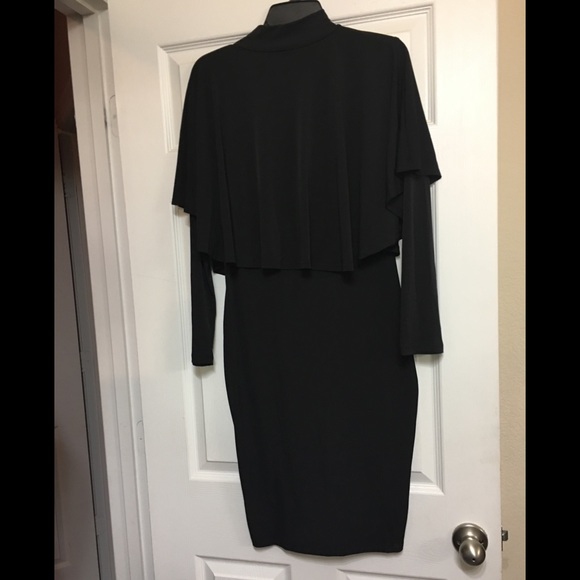 Turtle Neck Cape Dress - Picture 5 of 6